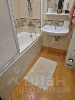 2-комн.кв., 51 м², этаж 10