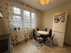 3-комн.кв., 76 м², этаж 2