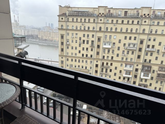 4-комн., 215 м², 11/17 этаж