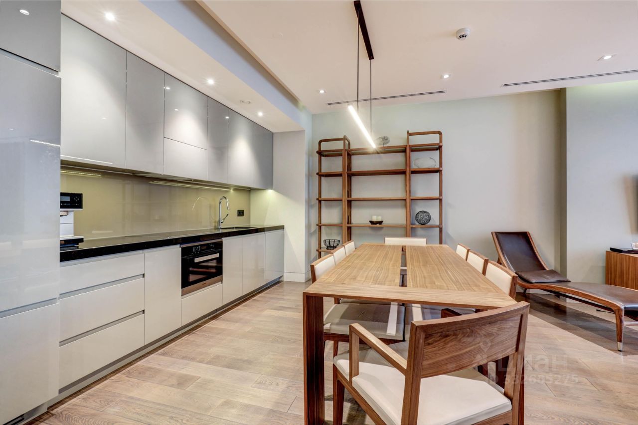 2-комнатная квартира, 76 м² — фото 4