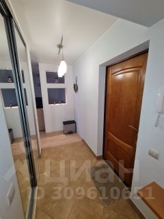 4-комн.кв., 98 м², этаж 18