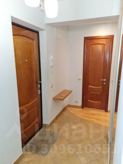 4-комн.кв., 98 м², этаж 18