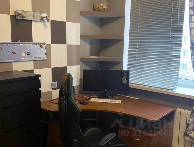 4-комн., 150 м², 3/6 этаж