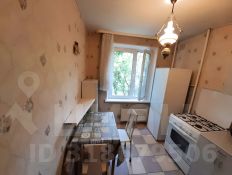 1-комн.кв., 38 м², этаж 3