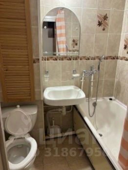 1-комн.кв., 38 м², этаж 3