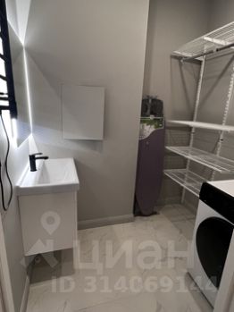 2-комн.кв., 60 м², этаж 14