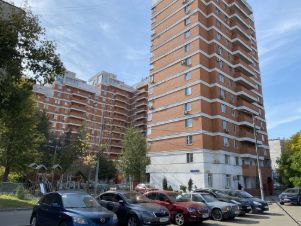 3-комн.кв., 87 м², этаж 3