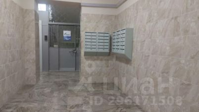 3-комн.кв., 80 м², этаж 4