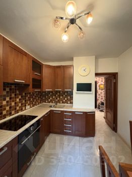 1-комн.кв., 39 м², этаж 3 1-комн.кв., 39 м², этаж 3
