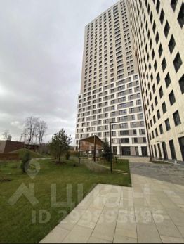 3-комн.кв., 90 м², этаж 6