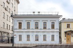 2-комн.кв., 74 м², этаж 1