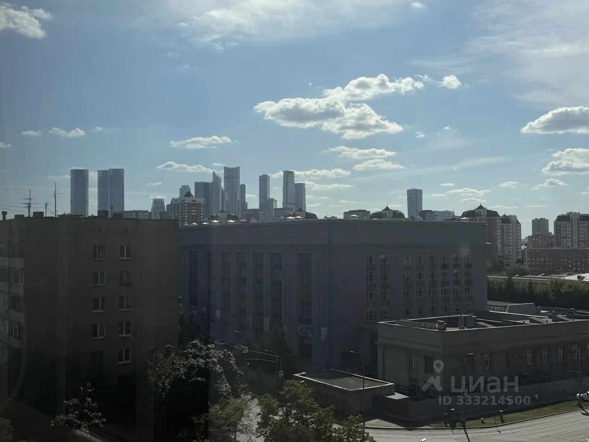 2-комнатная квартира, 48,6 м² — фото 1