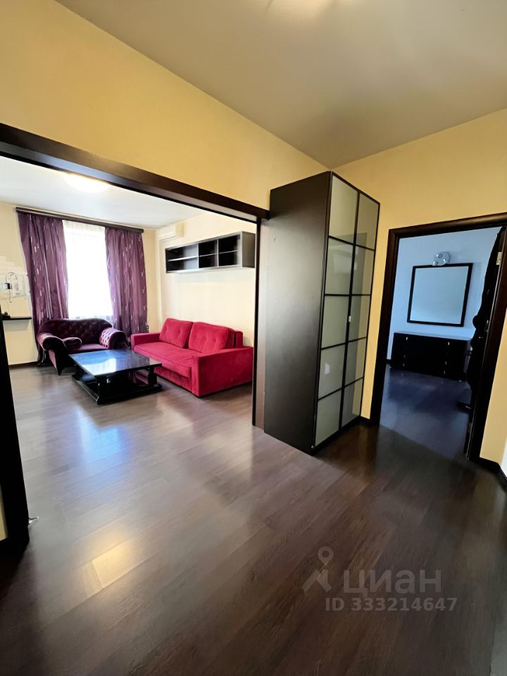 2-комнатная квартира, 70 м² — фото 2