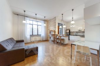 2-комн.кв., 62 м², этаж 3