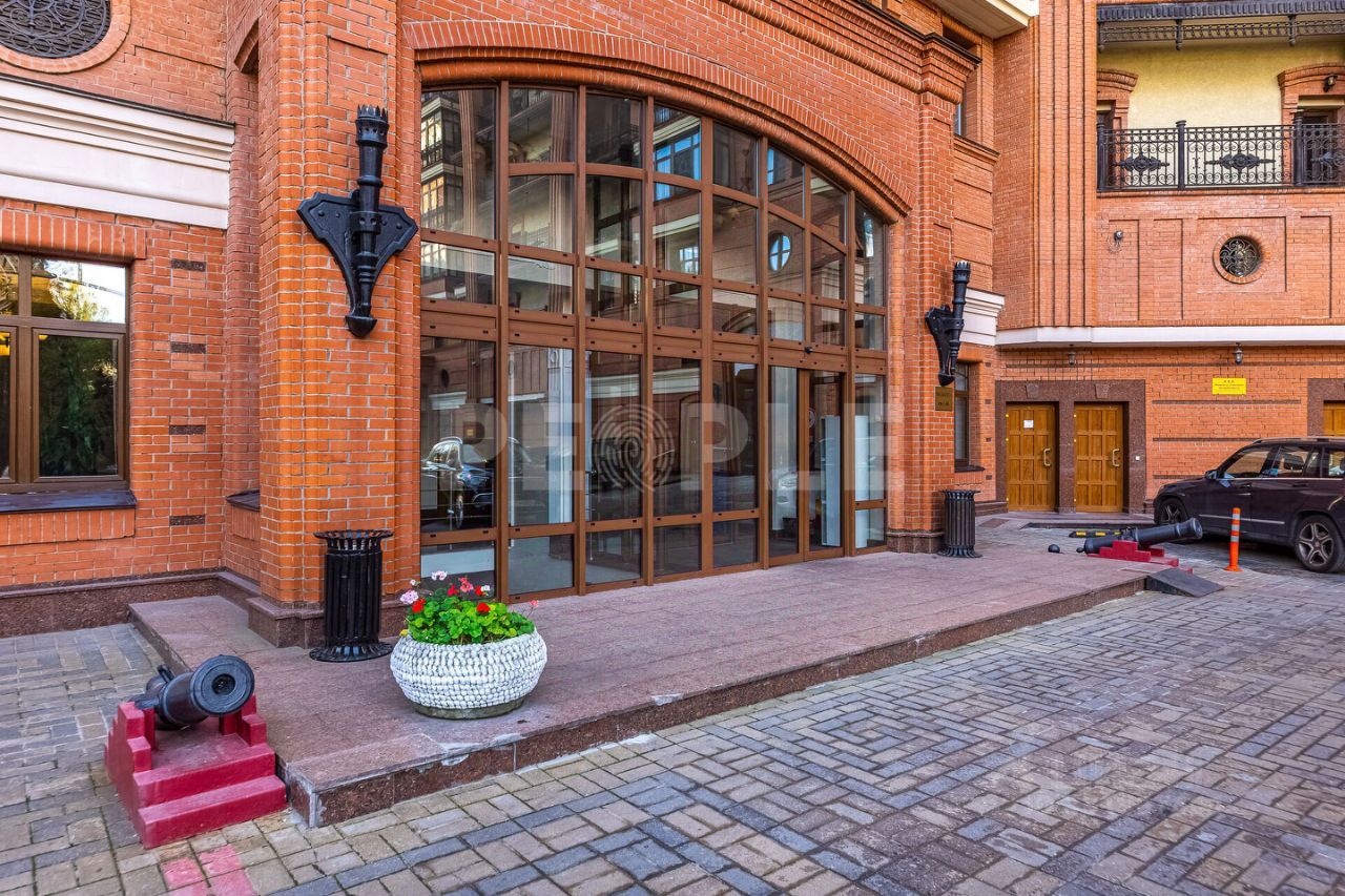 4-комнатная квартира, 135 м² — фото 2