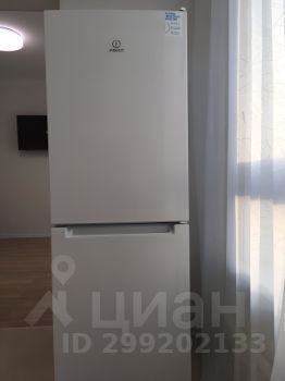 2-комн.кв., 47 м², этаж 18