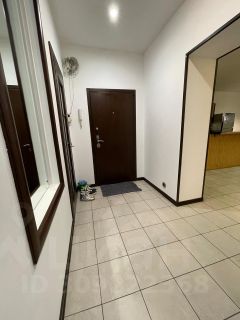 4-комн.кв., 100 м², этаж 3