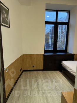 4-комн.кв., 100 м², этаж 3