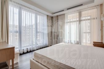 4-комн.кв., 146 м², этаж 6