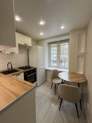 2-комн.кв., 34 м², этаж 3 2-комн.кв., 34 м², этаж 3