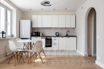 1-комн.кв., 40 м², этаж 3 1-комн.кв., 40 м², этаж 3