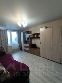 2-комн.кв., 43 м², этаж 8