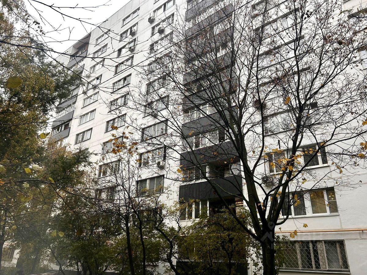 Купить трехкомнатную квартиру 615м² ул Теплый Стан, 15К5, Москва