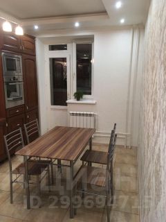 3-комн.кв., 100 м², этаж 10