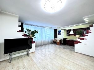 3-комн.кв., 118 м², этаж 4