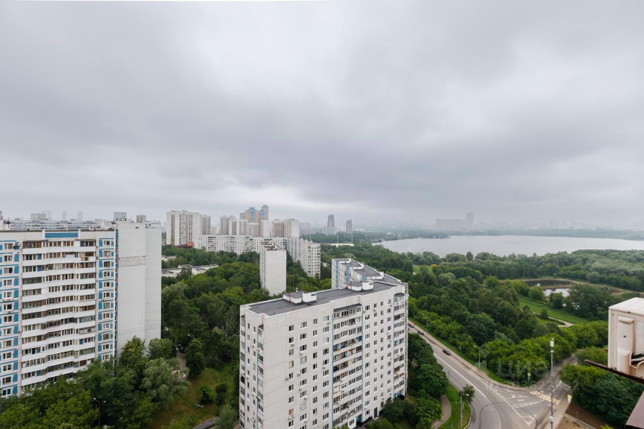 Купить квартиру в ЖК Лазурный Блюз в Москве от застройщика, официальный  сайт жилого комплекса Лазурный Блюз, цены на квартиры, планировки. Найдено  2 объявления.