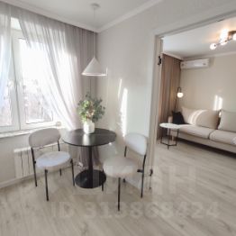 2-комн.кв., 40 м², этаж 8