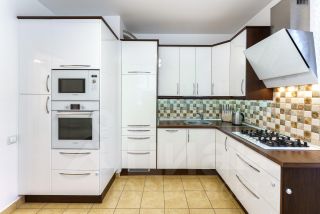 2-комн.кв., 60 м², этаж 1 2-комн.кв., 60 м², этаж 1