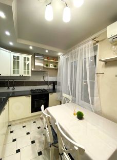 1-комн.кв., 30 м², этаж 4