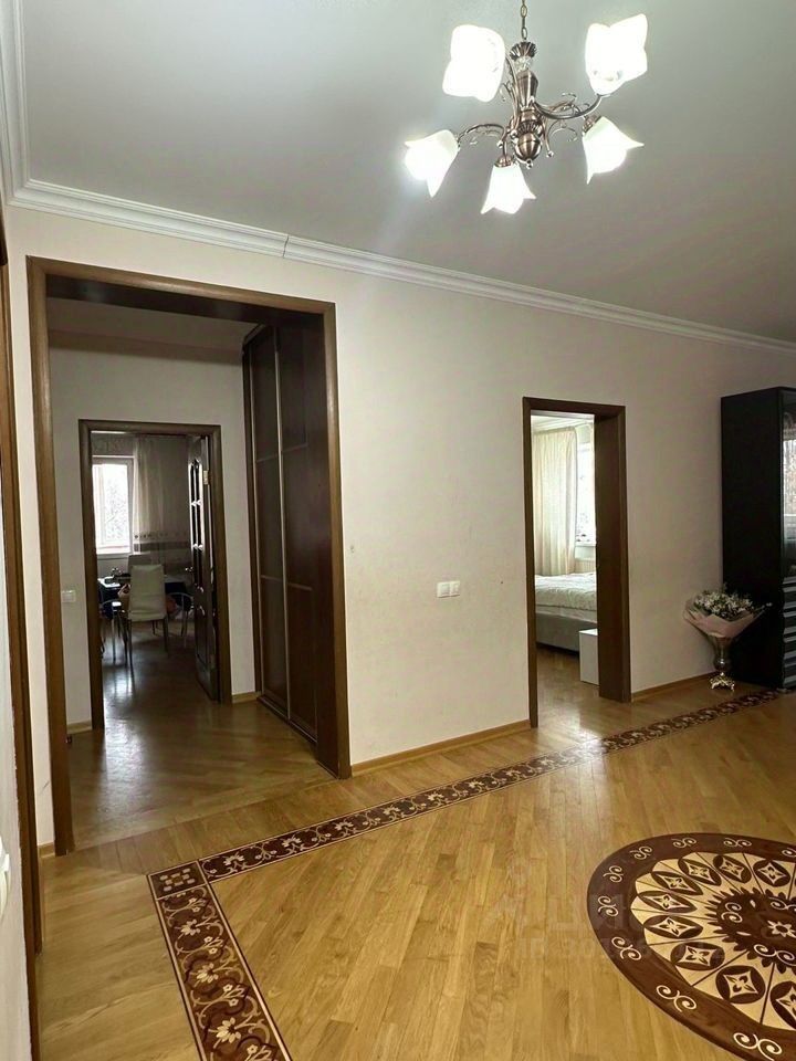 Сдается3-комн.квартира,130м²