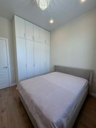 2-комн.кв., 42 м², этаж 8