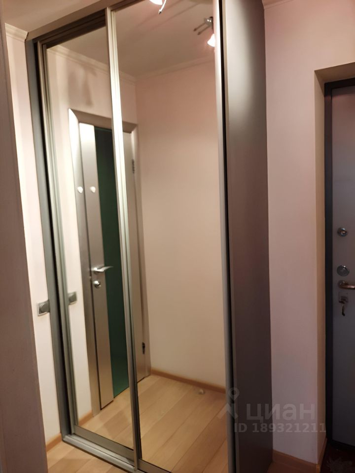 2-комнатная квартира, 55 м² — фото 3