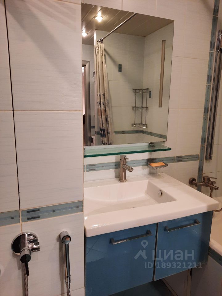2-комнатная квартира, 55 м² — фото 8