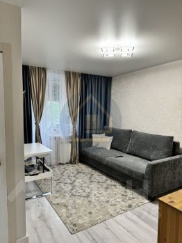 1-комн.кв., 32 м², этаж 3