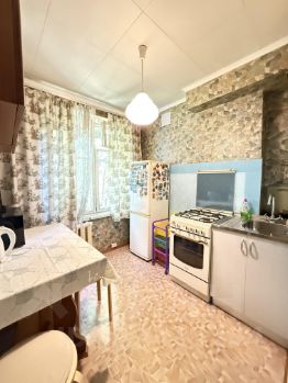 2-комн.кв., 45 м², этаж 3 2-комн.кв., 45 м², этаж 3