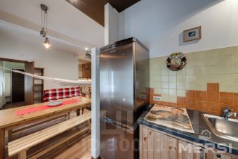 2-комн.кв., 50 м², этаж 1