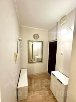 2-комн.кв., 55 м², этаж 3