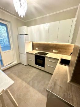 2-комн.кв., 55 м², этаж 3