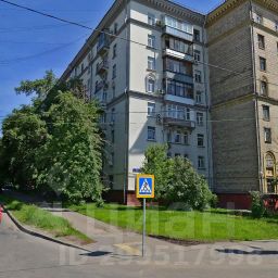 3-комн.кв., 80 м², этаж 1