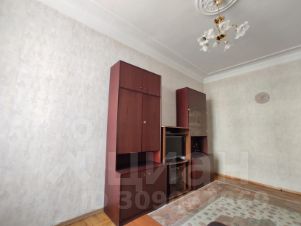 2-комн.кв., 63 м², этаж 2