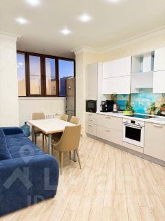 2-комн.кв., 72 м², этаж 12 2-комн.кв., 72 м², этаж 12