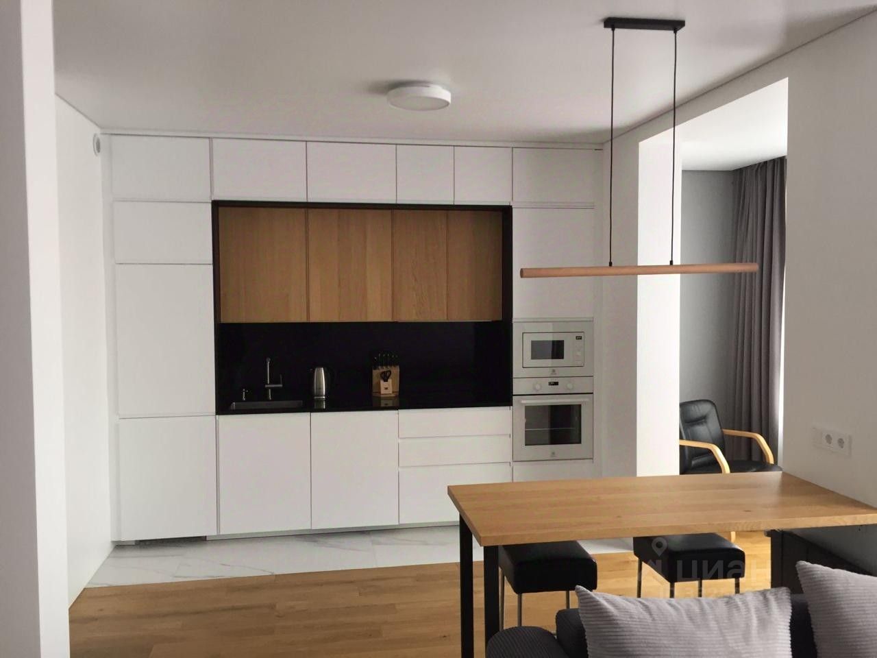 2-комнатная квартира, 61 м² — фото 1