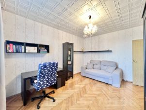 3-комн.кв., 77 м², этаж 5