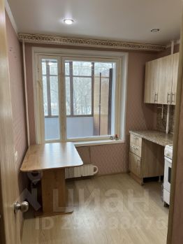 2-комн.кв., 43 м², этаж 3