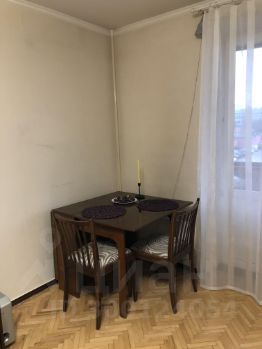 1-комн.кв., 40 м², этаж 4