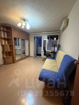 1-комн.кв., 40 м², этаж 3